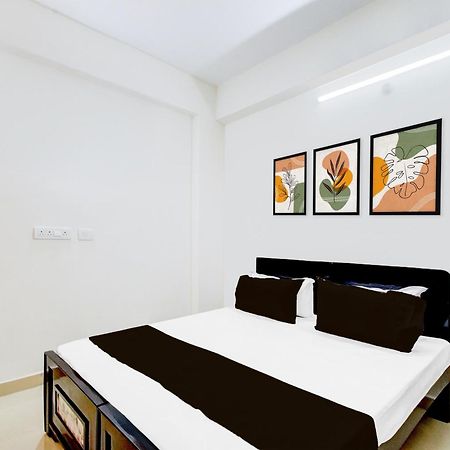 Hotel O Sri Vani Co- Live & Suites Kondapur  Экстерьер фото