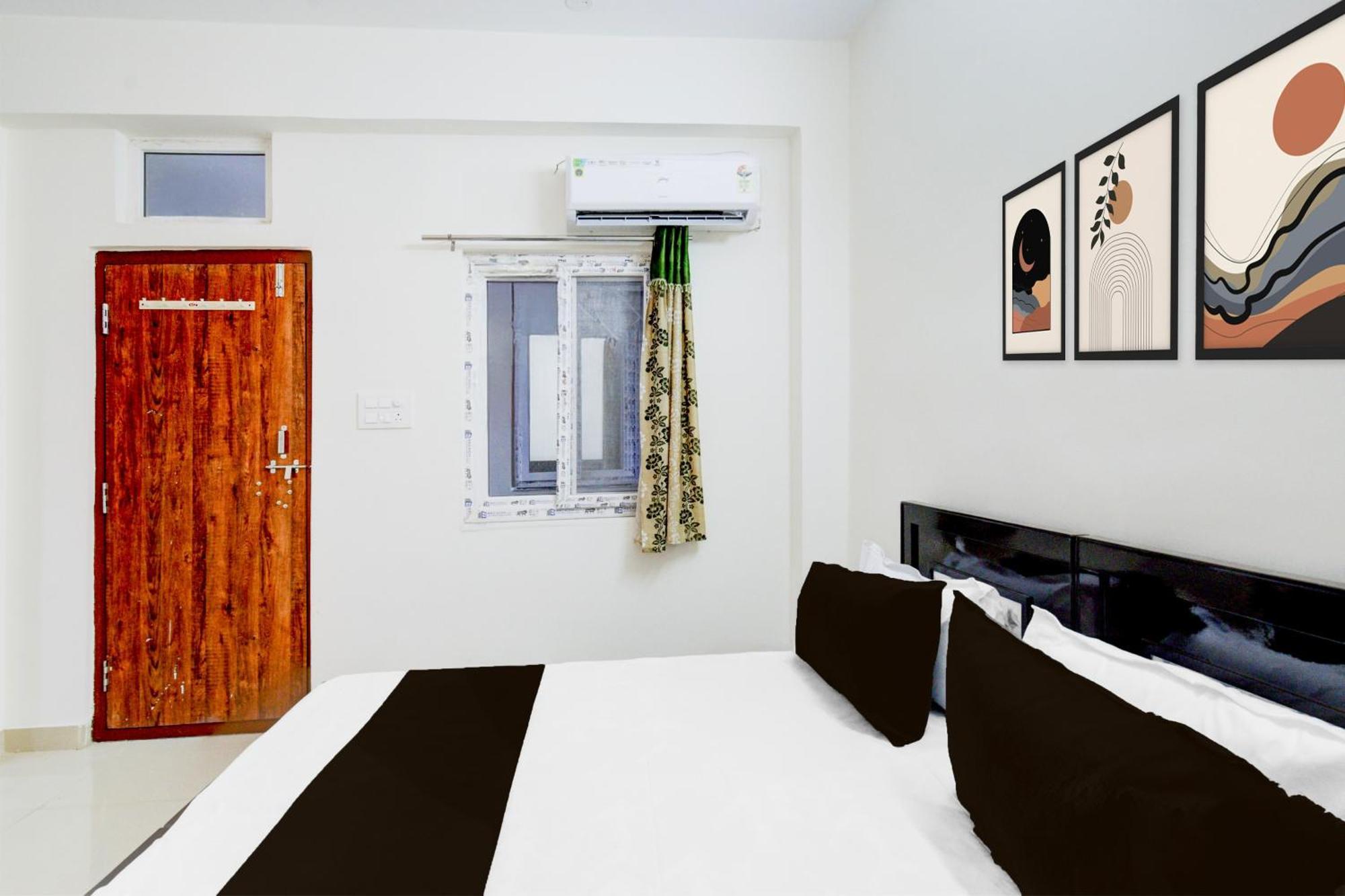Hotel O Sri Vani Co- Live & Suites Kondapur  Экстерьер фото