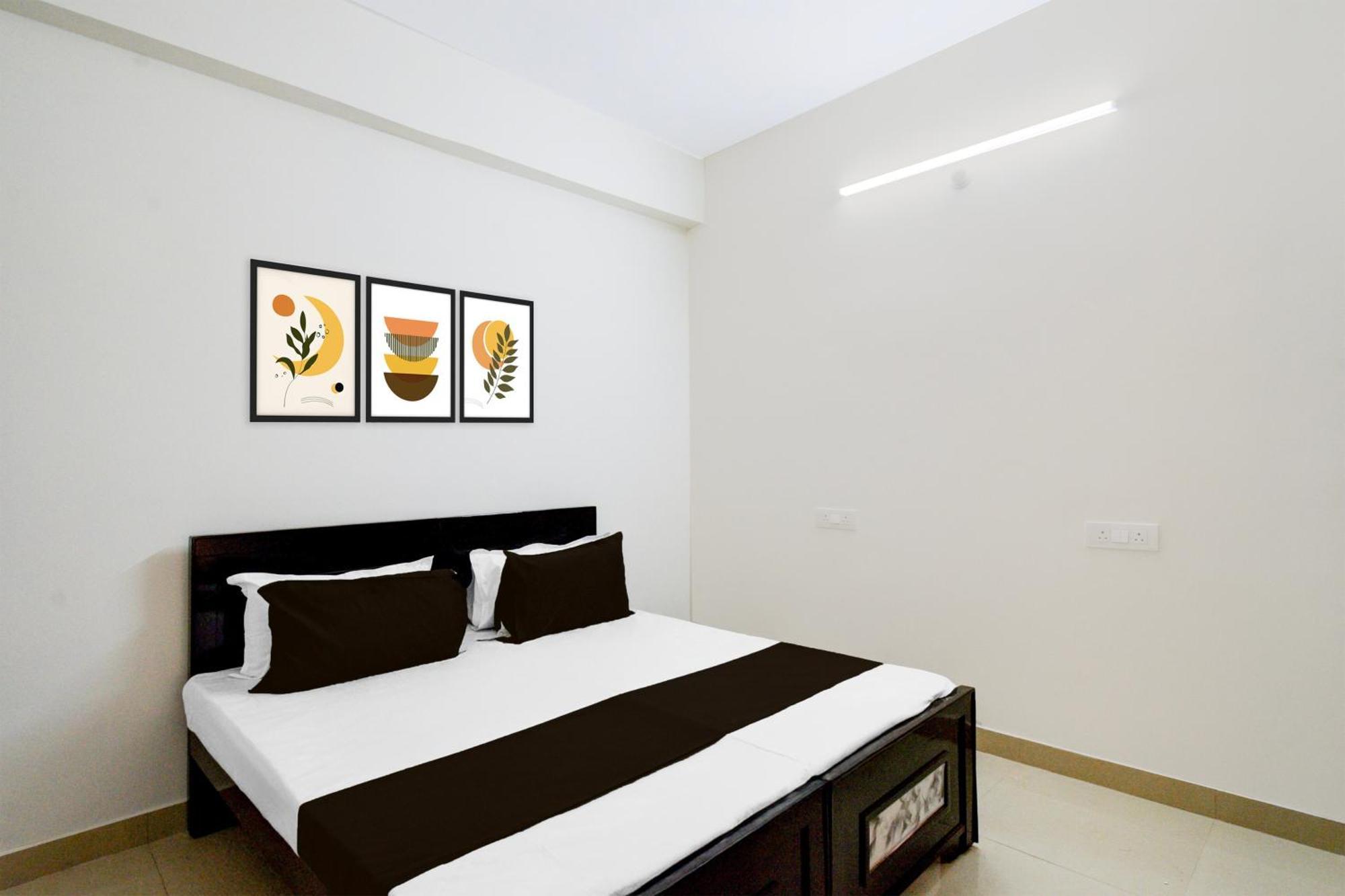 Hotel O Sri Vani Co- Live & Suites Kondapur  Экстерьер фото