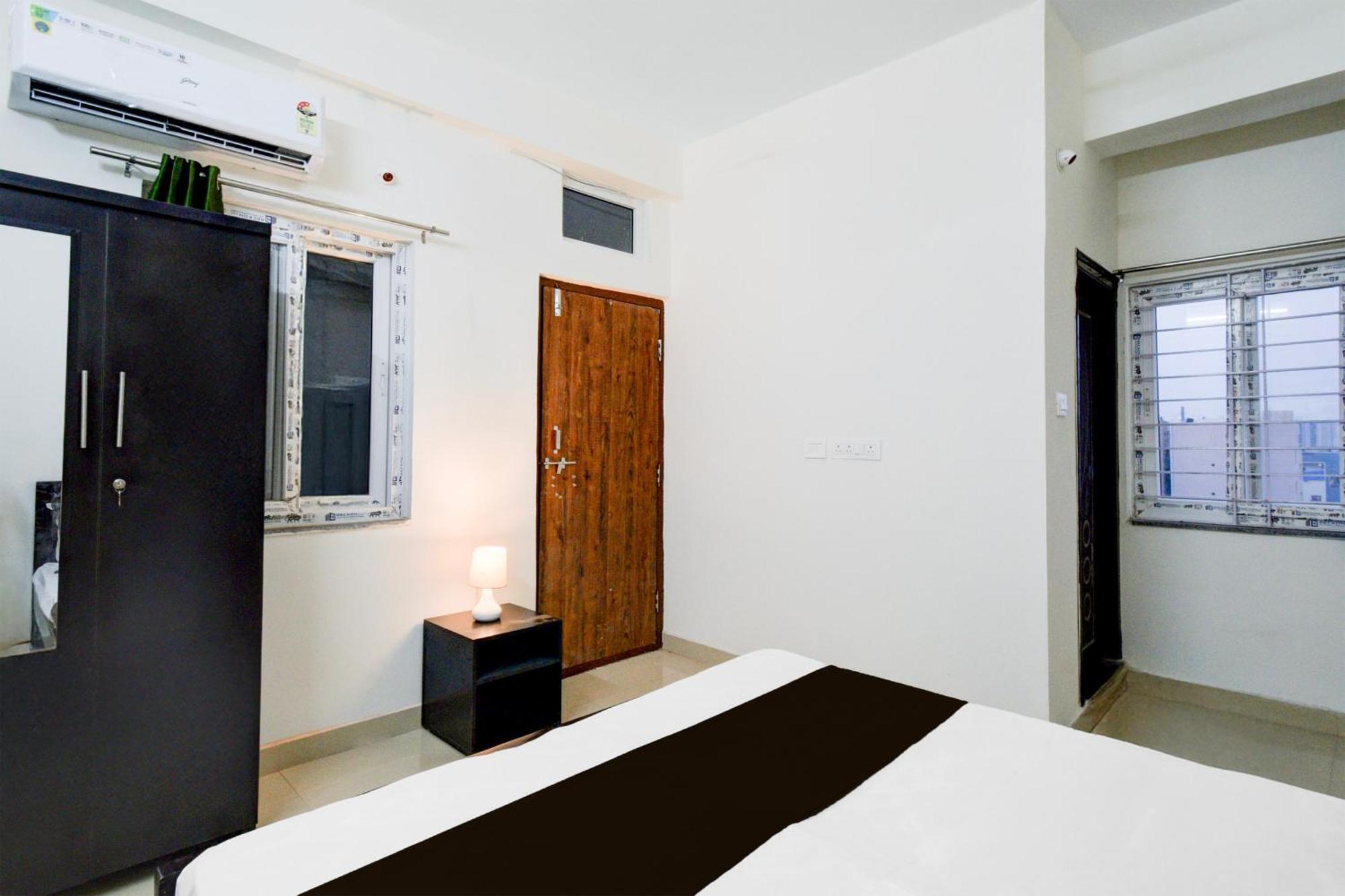 Hotel O Sri Vani Co- Live & Suites Kondapur  Экстерьер фото